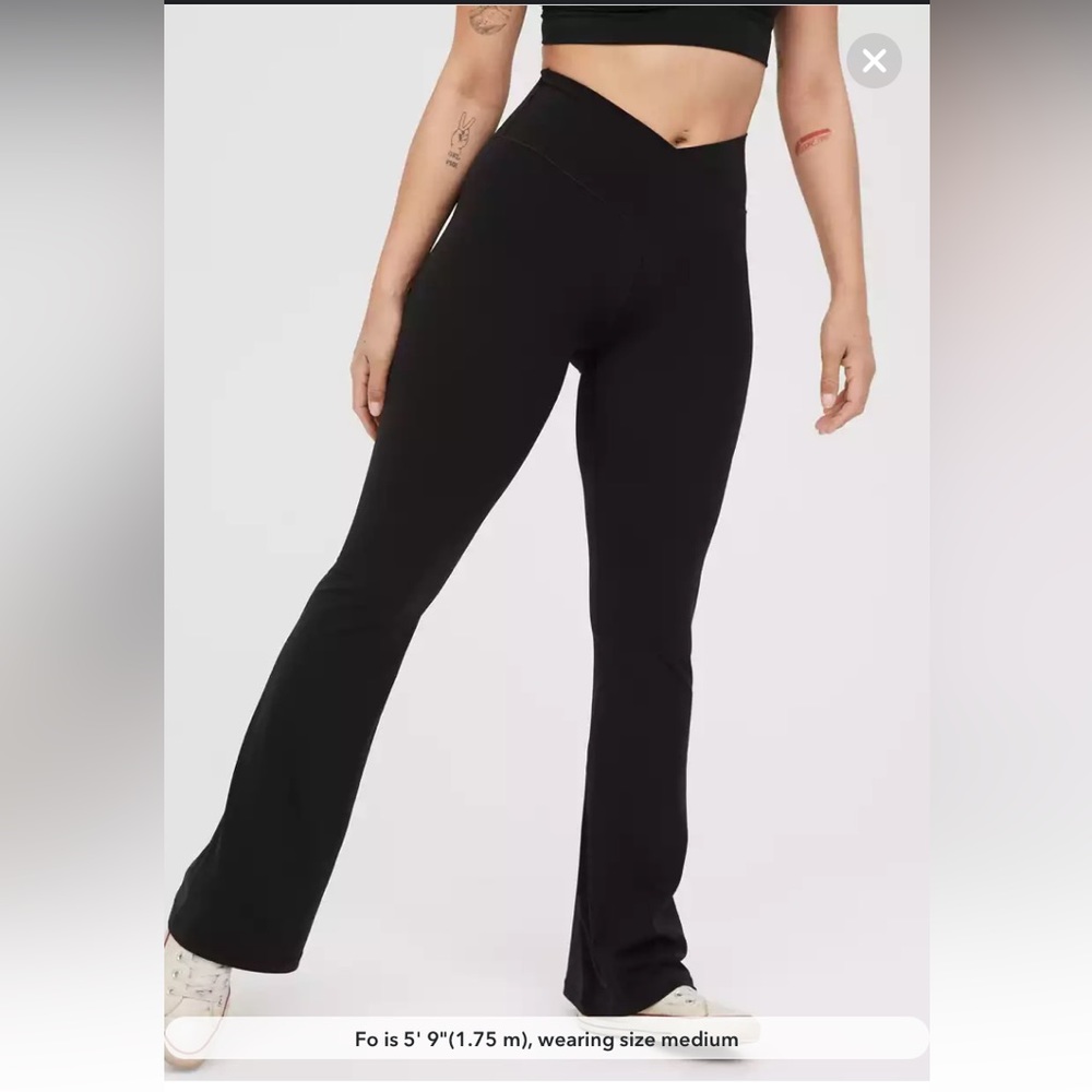 LIKE NEW - OFFLINE by aerie Real Me High Waisted Crossover Flare Legging
